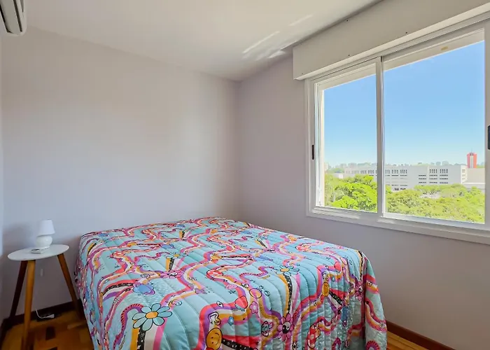 Europa Place Apartment *